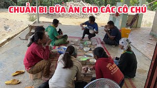 Tài Tí Tẹo đi chợ chuẩn bị bữa ăn cho các cô chú làm nhà và bất ổn với vườn khoai mì