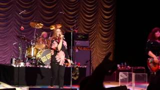 Go-Go's "Our Lips Are Sealed" Greek Theater Aug 30, 2016