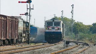 Super High Speed Train At Dangerous Curve: Terrific Honking WDP4D With BandraT Jamnagar Humsafar Exp