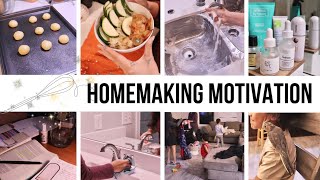 NORMAL NIGHT TIME ROUTINE | HOMEMAKING WITH ME | Relaxing Fall, Clean, Cook, Skincare, Hair care,