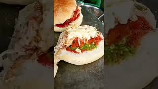 Faridabad का Famous Cheese Bhaji Burger 🍔😋 || Faridabad Street Food || #famous #cheese #bhajiburger