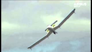 Flying the E-Fan electrically-powered airplane