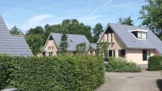 SONDEL IJSBEER  VAKANTIE BUNGALOWPARK  AAN HET IJSELMEER VIDEO YOUTUBE BERT VAN DER WAL