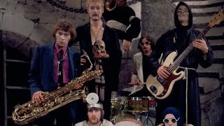 'the monster mash' performed by the bonzo dog doo dah band🎃(video excerpt)