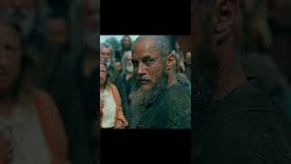 Wortlos Dominanz ausstrahlen und Raum einnehmen #vikings #ragnar #körpersprache #rhetorik #vortrag