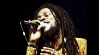 DENNIS BROWN - TROUBLED WORLD (ORIGINAL CUT)