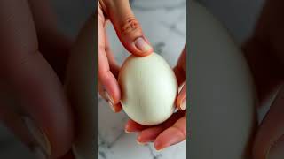 How to peel boiled eggs easily