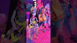 Monster High™ Latino | 🎉 ¡Brillamos sin parar, disfruta de la música y los snacks! #shorts