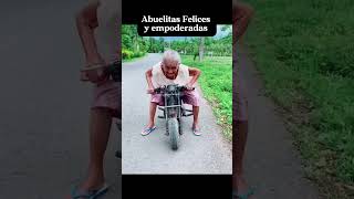 Abuelitas empoderadas y felices.