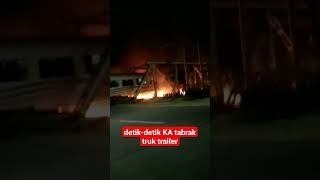 kereta api vs truk trailer di Semarang tadi malam ‼️