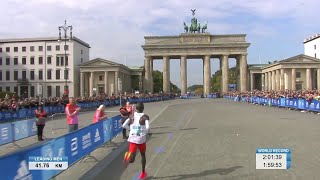 Eliud Kipchoge Marathon World Record 2022 - Finish of the BMW BERLIN MARATHON