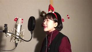 Santa Tell Me-Ariana Grandae (cover by Mollamolly)