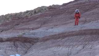 Testing Google Glass in Mars mission simulation