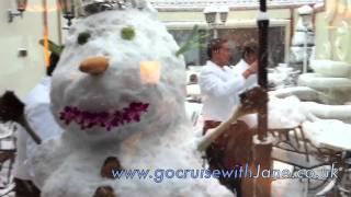 Cunard Queen Victoria Snowman