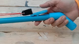 DIY slingshot - Make a long PVC slingshot, simple, strong and accurate.