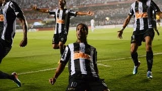 Ronaldinho Skills Show Vs São Paulo (02/05/2013)