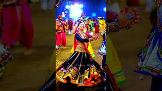 new Gujarati garba Status Rakesh barot aek chaniya choli ma JOI JUVANDI