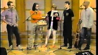 Moxy Fruvous on Canada AM (May 27 1998)