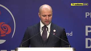 Vladimir Cebotari, vicepreședintele PDM, susține un briefing de presă