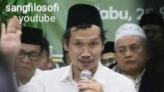 Seorang kiyai yang sering hutang uang kas masjid Gus baha