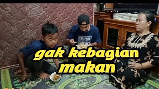 MAKAN MALAM SEADANYA