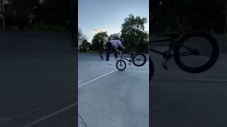 Footjam Tailwhip train BMX