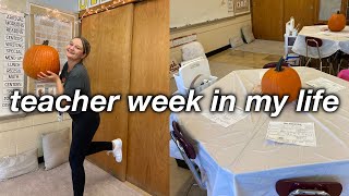 TEACHER VLOG | decorating 3rd grade classroom for fall, pumpkin math activity, outfits