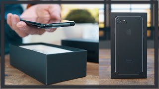 Unboxing | iPhone 7 Jet Black Limited Edition