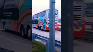 BUS TINGKAT ROSALIA INDAH MASUK TOL SRAGEN TIMUR‼️#shorts #busmania #huntingbus #rosaliaindah