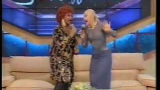 Raffaella Carrà e Celia Cruz - Guantanamera - Hola Raffaella