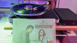 ZABARDAST MOVIE , JAB CHAHA YARA TUMNE , KISHORE KUMAR  & CHORUS , R . D . BURMAN , SUNNY DEOL