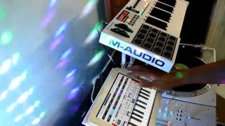 Live Mindless Mashup Mix • M-Audio Code 25 Test