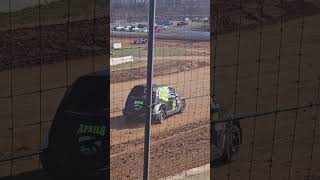 Bedford Speedway 4 cylinder Buzz bombers practice.