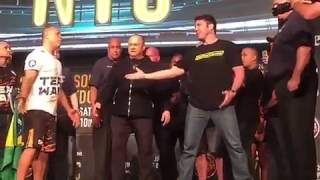 Staredown NYC : Wanderlei Silva vs Chael Sonnen