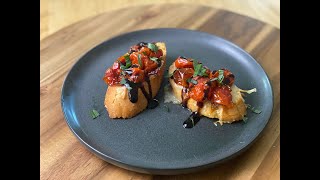 ROASTED TOMATO & SMOKED MOZZARELLA CROSTINI