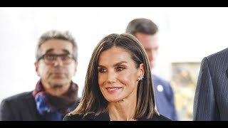 La reina Letizia apuesto por un look ejecutivo para ARCO