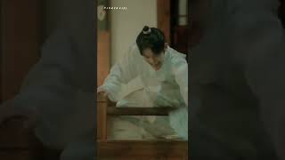 the way she let's him win  🥺🥺l moon lovers #baekhyun #iu #leejongki