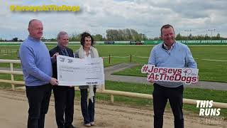 €10,000 Handover To The Dillon Quirke Foundation