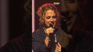 Julie Conti a du flair pour l'avenir de ses enfants 😂👃👶 #humour  #standup #montreuxcomedy #sketch