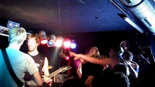 Neaera - Walls Instead Of Bridges (Siegen Vortex 29.10.2011)