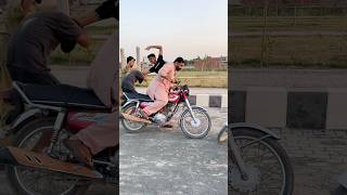 Isy kuch nahi kahna 😂#funny #shortvideos #shortsfeed #muhammedfaisal