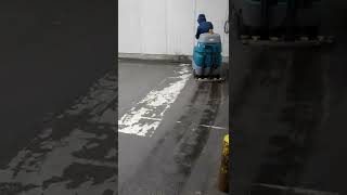 Floor washing machine. Cooler warehouse.