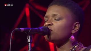 LIZZ WRIGHT - A Lover is Forever - live, 2011