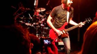 Paul Gilbert Live Paris December 19 2010 - Trabendo