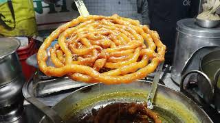 Insane Jalebi Wala of Indore!!!!| Sarafa Bazaar | Indore Food | Food Snaps