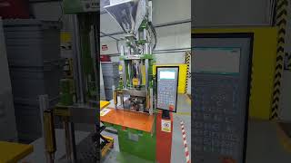 Turkish client using JY-350ST plastic injection moulding machine to make strain relief