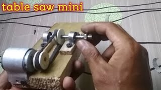 cara membuat pemotong kayu mini,dari dinamo12volt bekas print!!!table saw part 1.