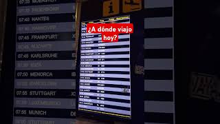 ¿A dónde viajo hoy? #dj #djs #humor #meme #aeropuerto