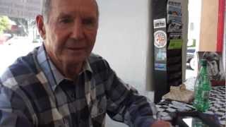 American Motorsports Legend Parnelli Jones at Autobooks-Aerobooks