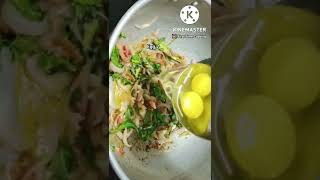 Egg kothu idiyappam Recipe | Leftover idiyappam Recipe | #Shorts